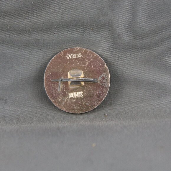 Vintage Hockey Pin - Team USSR 1969 World Champions - Stamped Pin - Picture 2 of 3